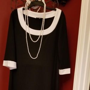 Women's Classic Tiara B. Dress Size